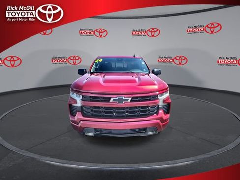Used 2024 Chevrolet Silverado 1500 RST w/ Convenience Package II image 3