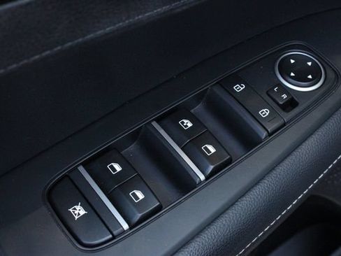 Used 2024 Kia Forte GT-Line w/ GT-Line Premium Package FWD image 17