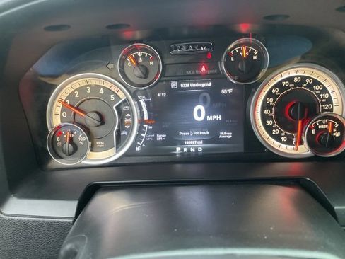 Used 2014 RAM 1500 Laramie w/ Trailer Tow Group image 38