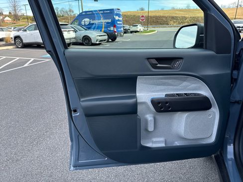 New 2025 Ford Maverick XLT w/ Equipment Group 301A image 23