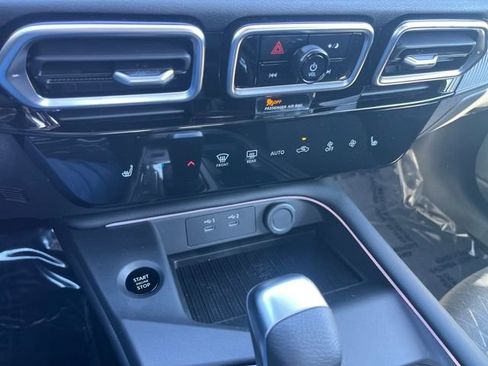 New 2026 Nissan Sentra SV image 17