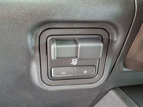 New 2025 GMC Hummer EV 2X AWD/4WD image 22