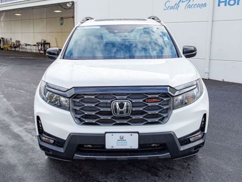 Certified 2023 Honda Passport TrailSport image 4