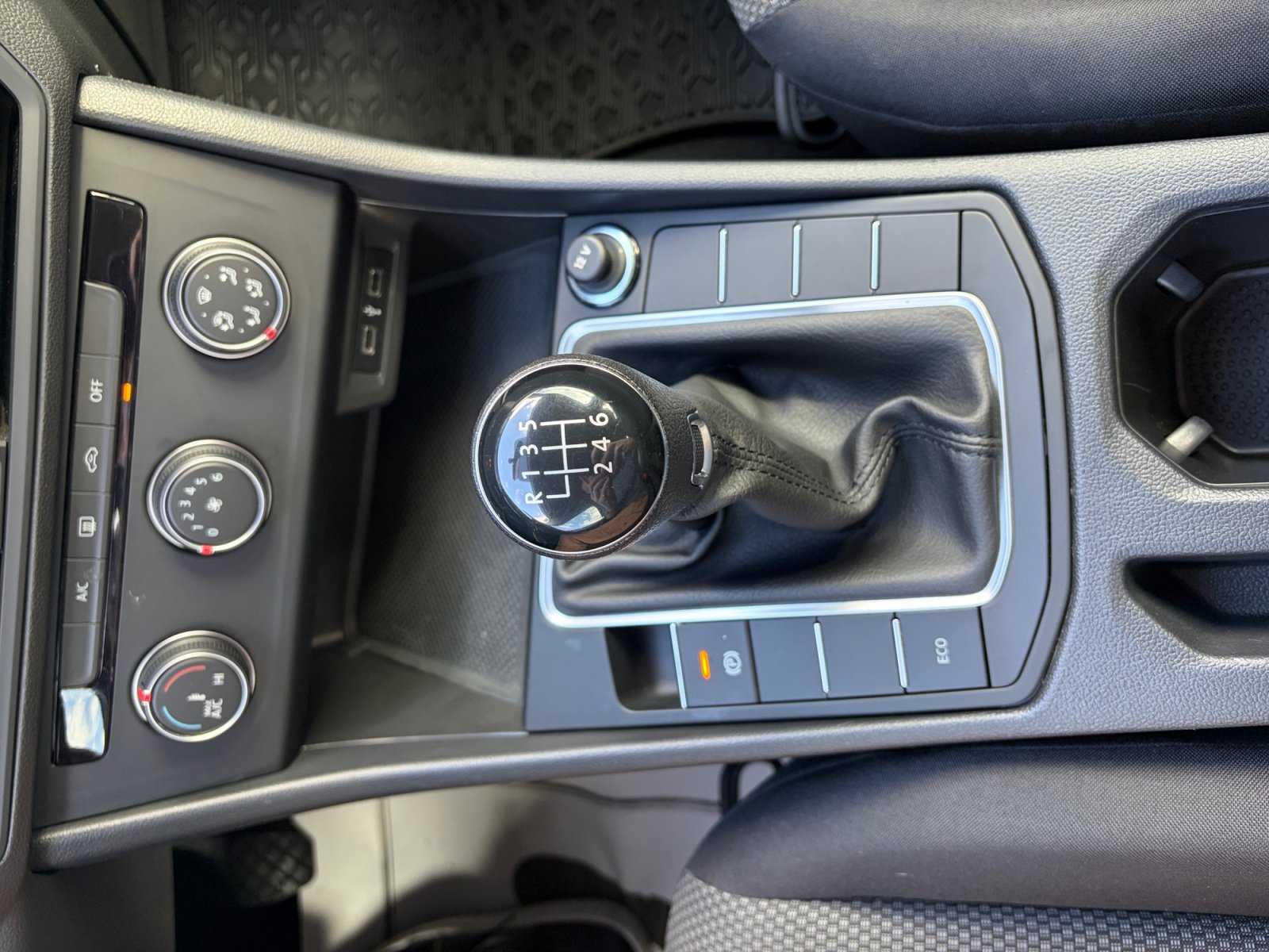 Used 2021 Volkswagen Jetta S FWD image 31