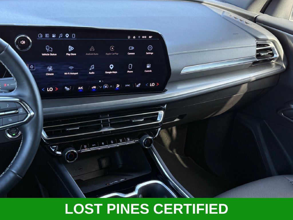 Used 2025 Chevrolet Traverse LT FWD image 23