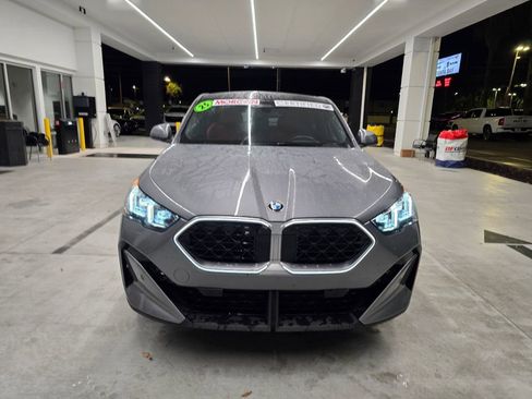 Used 2025 BMW X2 xDrive28i image 8