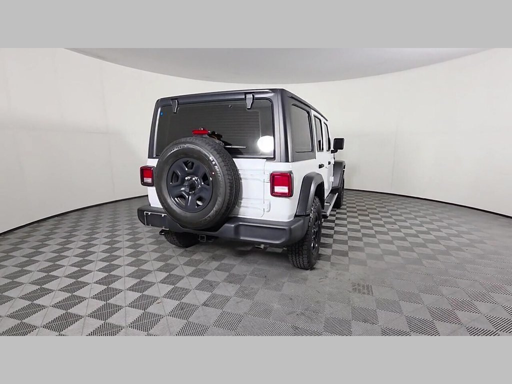 Used 2022 Jeep Wrangler Unlimited Sport AWD/4WD image 40