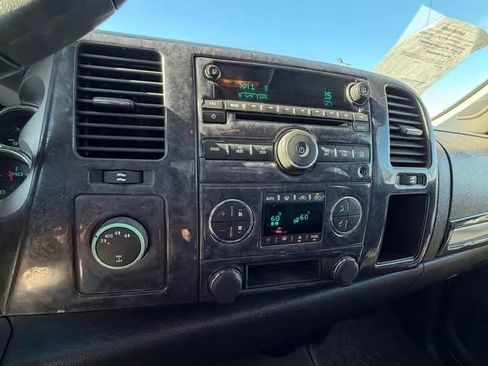 Used 2008 Chevrolet Silverado 1500 LT w/ Power Pack Plus image 9