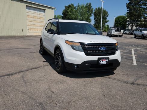 Used 2014 Ford Explorer Sport w/ Equipment Group 401A AWD/4WD image 13