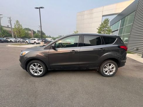 Used 2019 Ford Escape SE AWD/4WD image 8