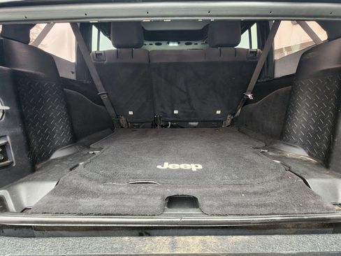 Used 2017 Jeep Wrangler Unlimited Sport image 44