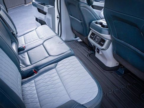 Used 2023 Ford F450 Limited w/ FX4 Off-Road Package image 36