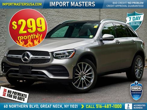 Used 2021 Mercedes-Benz GLC 300 w/ AMG Line image 1