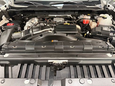 Used 2023 Chevrolet Silverado 2500 High Country w/ Z71 Off-Road Package image 39