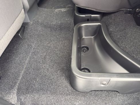 New 2026 Nissan Frontier SV image 33