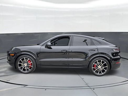 Certified 2026 Porsche Cayenne S AWD/4WD image 2