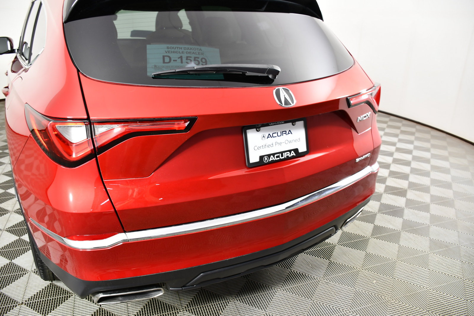 Certified 2023 Acura MDX SH-AWD image 15