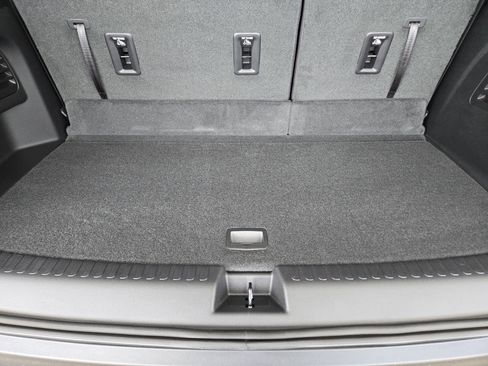 New 2026 Chevrolet Traverse Z71 w/ Driver Confidence Package image 24