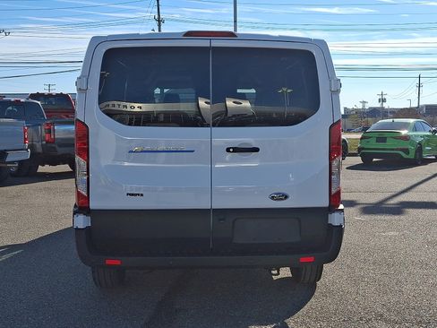 Certified 2024 Ford E-Transit Low Roof image 9