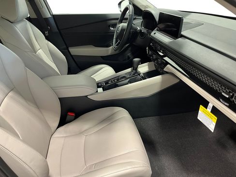 New 2026 Honda Accord EX-L image 28