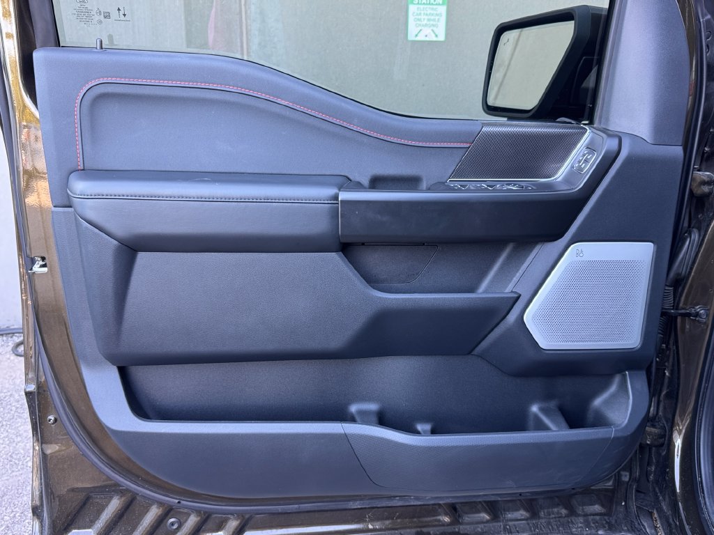 Used 2025 Ford F150 Raptor AWD/4WD image 16