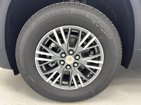 New 2026 Chevrolet Traverse LT w/ Driver Confidence Package FWD image 38