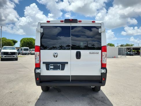 Used 2025 RAM ProMaster 2500 w/ U-Haul Equipment Group FWD image 6