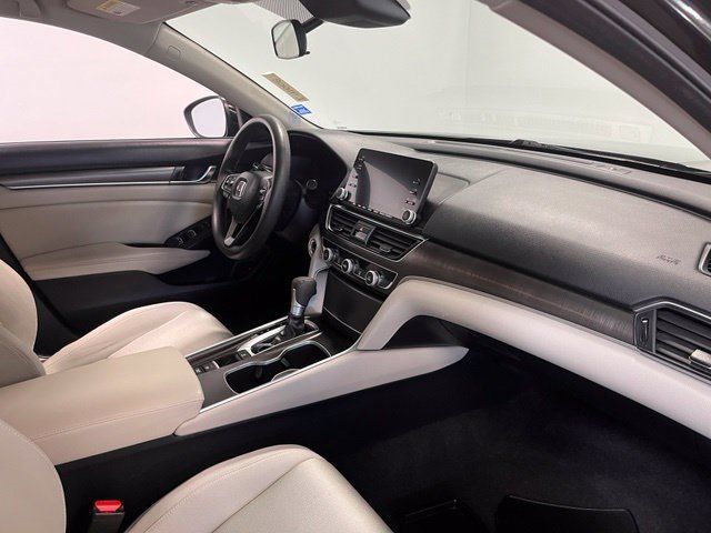 Used 2018 Honda Accord LX image 11