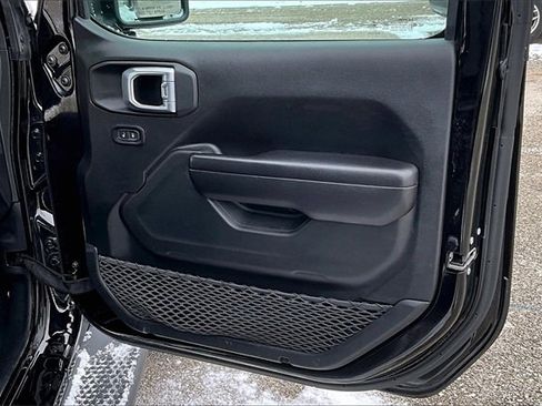 Certified 2021 Jeep Wrangler Unlimited Willys image 24