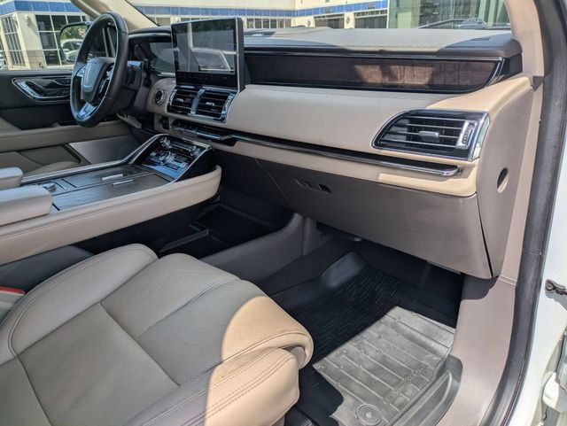 Certified 2023 Lincoln Navigator L Reserve AWD/4WD image 27