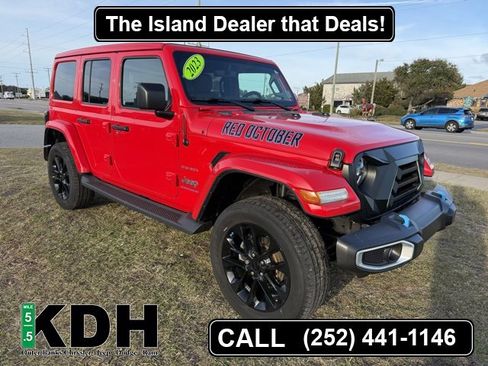 Used 2023 Jeep Wrangler Unlimited Sahara w/ Cold Weather Group image 1