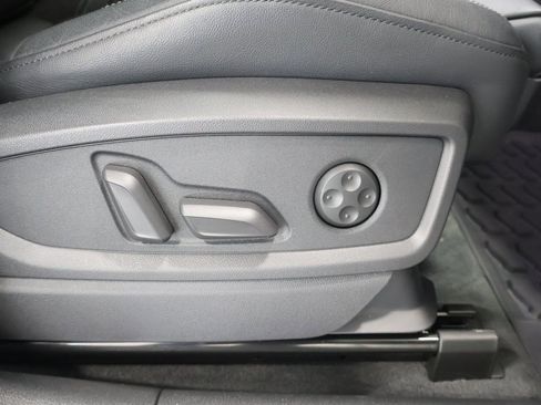 Used 2023 Audi Q5 2.0T Premium Plus w/ Premium Plus Package image 22