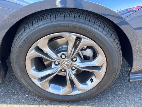 Used 2023 Honda Accord EX image 11
