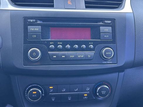 Used 2016 Nissan Sentra S FWD image 18