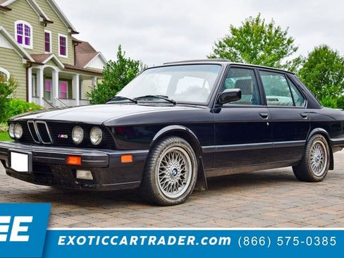 Used 1988 BMW M5 image 1