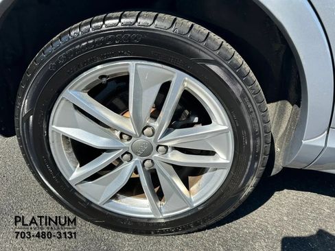 Used 2018 Audi Q3 2.0T Premium AWD/4WD image 23