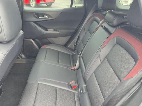 New 2026 Chevrolet Equinox RS image 8