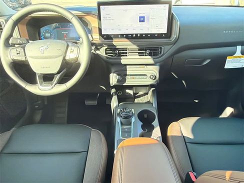 New 2025 Ford Bronco Sport Outer Banks w/ Outer Banks Tech Package+ image 18