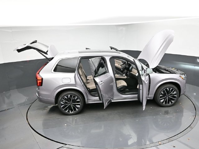 New 2026 Volvo XC90 B6 Plus w/ Protection Package Premier AWD/4WD image 50