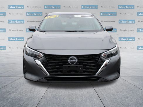 Used 2024 Nissan Sentra SV FWD image 2