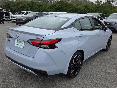 New 2025 Nissan Versa SR image 10