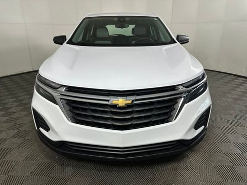 Used 2023 Chevrolet Equinox LS image 8