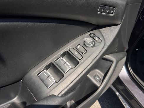 Used 2022 Honda Accord EX-L image 11
