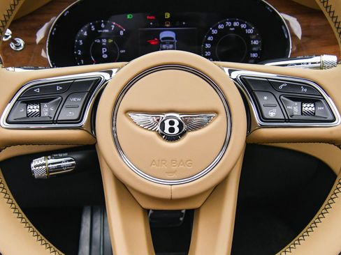 New 2026 Bentley Continental GTC AWD/4WD image 32