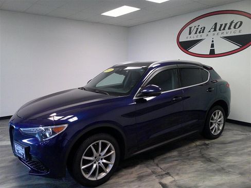 Used 2018 Alfa Romeo Stelvio Ti image 6