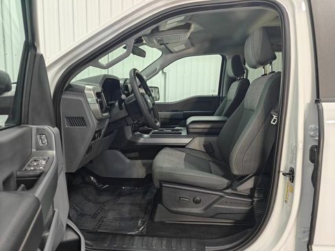 Used 2023 Ford F150 XLT image 6