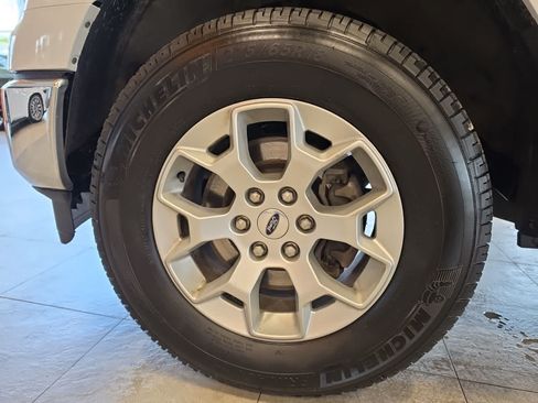 Certified 2023 Ford F150 XLT w/ Trailer Tow Package AWD/4WD image 14