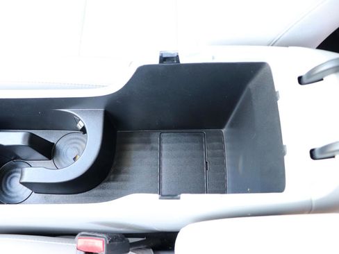 Used 2025 Hyundai Kona SEL AWD/4WD image 40