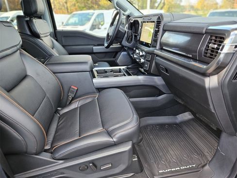 New 2025 Ford F350 Lariat w/ Lariat Ultimate Package image 11