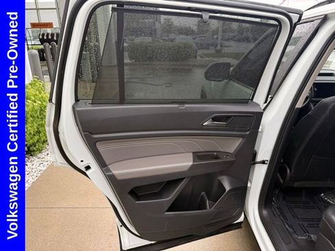 Used 2022 Volkswagen Atlas SE AWD/4WD image 24